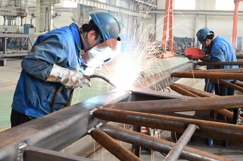 2021年5月七，陜建機(jī)股份舉辦為期6個(gè)月的“學(xué)黨史建功‘十四五’ 開新局奮進(jìn)新征程”為主題的勞動競賽1_副本.jpg